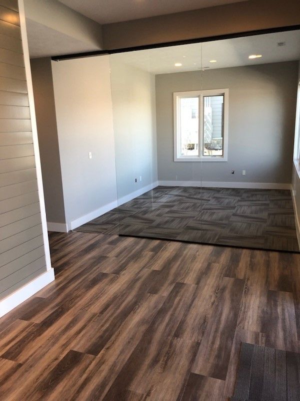 9829 S 168th Avenue Suite D, Omaha, NE 68136